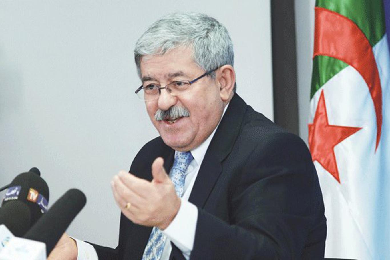Buteflika'nın adaylıktan çekilmesi sevince neden oldu Buteflika'nın adaylıktan çekilmesi sevince neden oldu